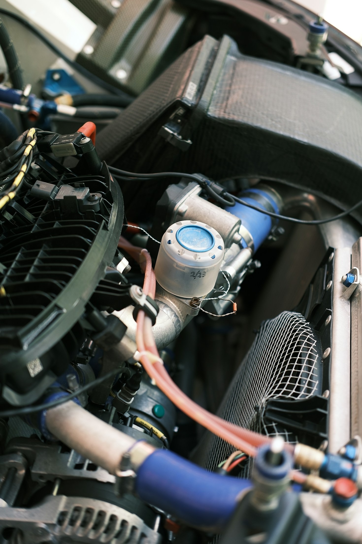 Maximizing Efficiency with High-Quality Engineering SuppliesChilled Water-Based Air Conditioning System: When, Why, and Where to Use ItMaximizing Efficiency with High-Quality Engineering Supplies